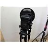 Image 6 : Interfit Strobies Pro-Flash 360 w/ Battery Pack on Manfrotto 1005BAC Light Stand