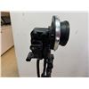 Image 7 : Interfit Strobies Pro-Flash 360 w/ Battery Pack on Manfrotto 1005BAC Light Stand