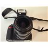 Image 12 : Nikon D3000 DSLR Digital Camera w/ AF-S DX Nikkor 18-55mm f/3.5-5.6G VR Lens & Vivitar Series 1 Flas