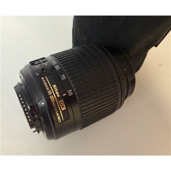 Nikon AF-S DX Zoom-Nikkor 55-200mm f/4-5.6G ED Camera Lens