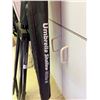 Image 4 : Manfrotto 1005BAC Light Stand w/ Umbrella Shallow White M  Light Modifier