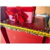 Image 10 : Decorative Gift Display 88" x 24" x 40"H