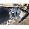 Image 6 : True TDD-3 Three-Door Draft Beer Cooler (taps & contents not included)