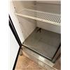 Image 6 : True T-49 Double Solid Door Reach-In Refrigerator