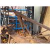Image 4 : Ironworker's Work Bench w/ Vise & Clamp