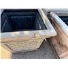 Image 7 : Qty 8 Square Planters