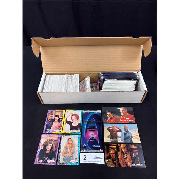 Lot of Vintage Saved by the Bell and Star Trek Generations Trading Cards