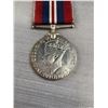 Image 3 : WW2 Canadian Silver 1939-1945 Military Medal With Ribbon