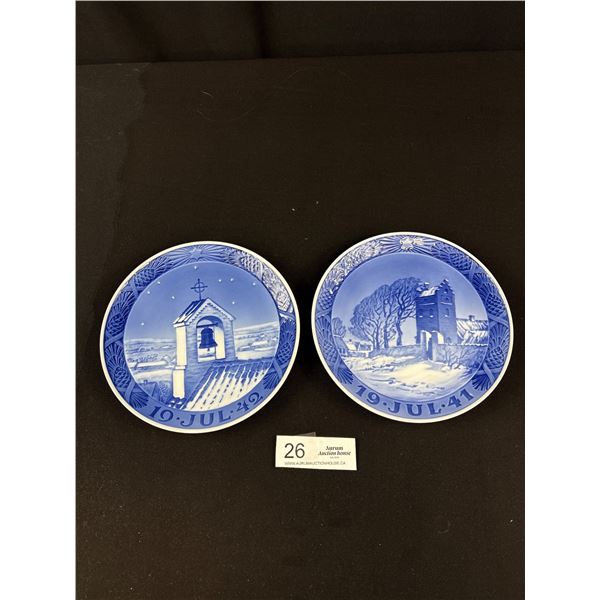 2 1942 Royal Coppenhagen Denmark Ceramic Plates Each 7" Diameter