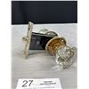 Image 3 : 1920's Glass Doorknob Set