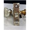 Image 5 : 1920's Glass Doorknob Set