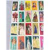 Image 2 : 32 Cards British Costume From Brooke Bond Tea