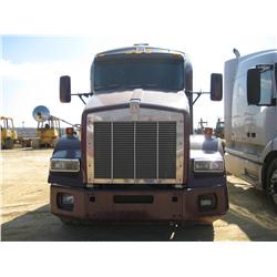 1995 Kenworth T800b Conventional Sleeper Truck