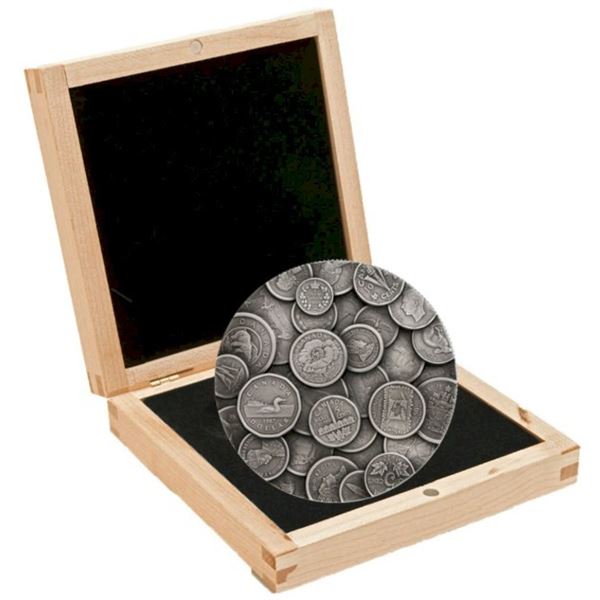 2017 $250 The Canadian Coin Collection - Pure Silver Kilo Coin.  No outter box.  Tax Exempt.