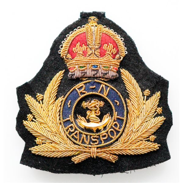 Militaria Insignia;  WW2 Canadian Royal Navy Transport Cap Badge .   See Pic