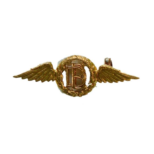 Militaria Insignia 1920-50;  British Royal Air Force Dental Branch Collar Badge.