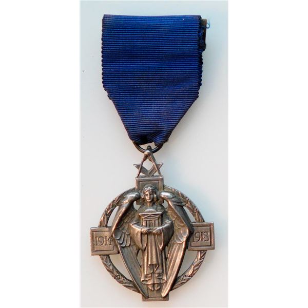 Masonic Lodge Medal to ''W. Bro. B.F. Taylor'' Lodge No. 2866. GRUK Birmingham.
