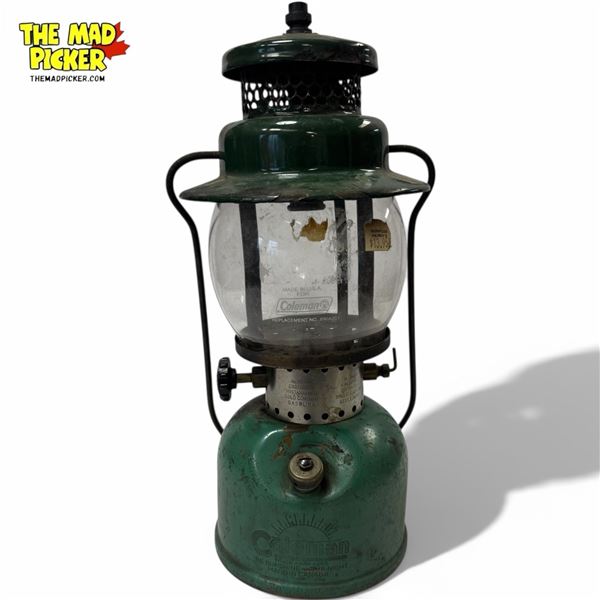 Coleman Lantern Model 242B Seafoam Green 1947 Single-Mantle Kerosene