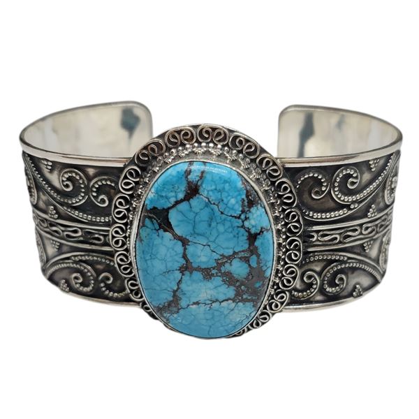 Sterling Silver Cuff Bracelet with Turquoise Center Stone (44 mm wide) - Weight: 56.3  grams