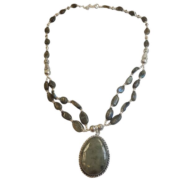 Sterling Silver Natural Moss Agate Necklace with 2" Pendant - Weight: 62.6 grams