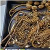 Image 4 : 35 Good Quality Gold -Tone Necklaces - Wide variety of chain styles and lengths (Display tray not in