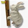Image 3 : Pair of Vintage Unmarked White Ceramic Runny Rabbits Figurines