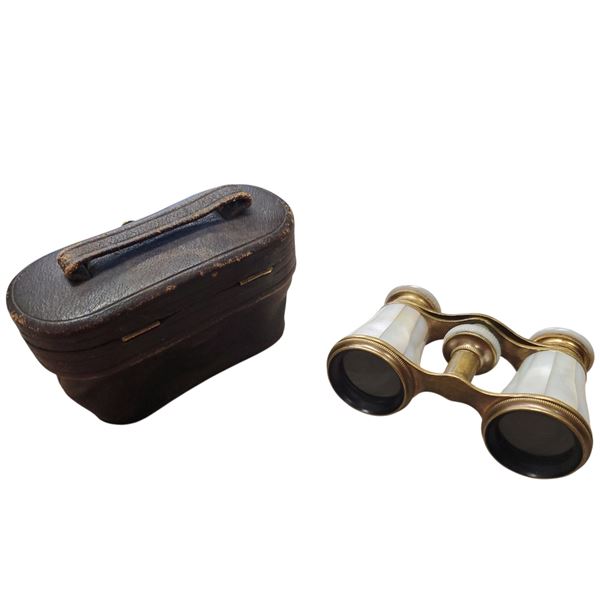 LA Bonnette Paris Antique Opera Glasses Brass and Mother of Pearl Late 19th/early 20th C. with Case