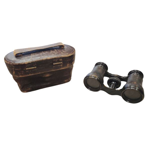 LA Bonnette Paris Opera Glasses Black Leather with Case Early 20th Century