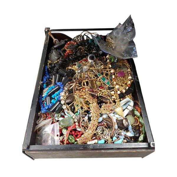 Large Assorted Lot of Vintage and Modern Fashion and Costume Jewelry Mixed Styles and Materials