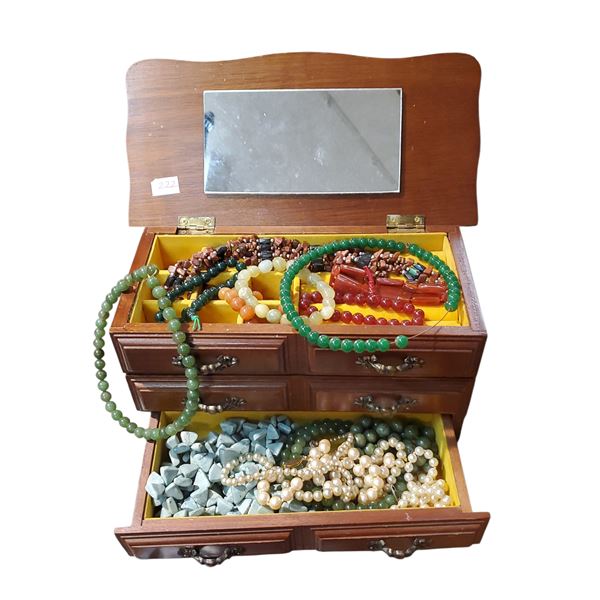 Jewel Box with Cultured Pearl and Semi Precious Beads & Jewelry - Jade, Carnelian, Goldstone and mor