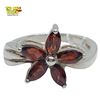 Image 1 : .925 Sterling Silver Garnet Flower Ring - Size 7.5 - Flower is 13 mm wide - Total weight: 4 grams