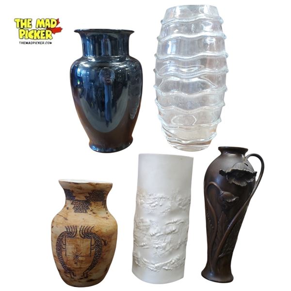 Curated Vase Collection Ceramic, Glass, Japanese Bronze Meiji-Style, 1814 Hutschenreuther Germany