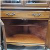 Image 3 : Gibbard Vintage Solid Wood Corner China Cabinet 36in X 73in X 20in Canadian Maker