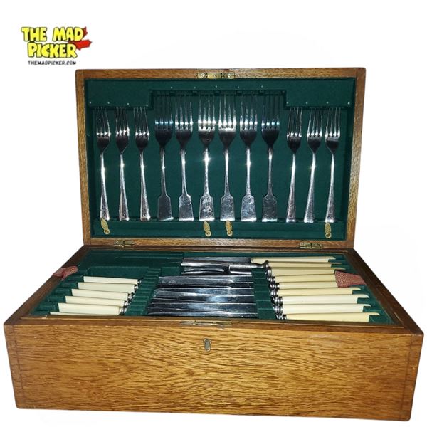 Vintage Cutlery Cream Handles W/ Wooden Box - Harrods Limited, Universal Sheffield, Elkington Plate