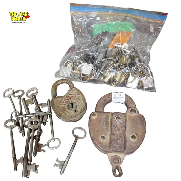 Assorted Vintage Luggage Locks, Railway Locks & Keys
