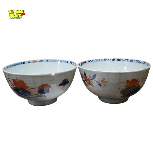 18th Century Kangxi Chinese Porcelain Tea Bowls Imari Palette Decoration (Bowls Have Cracks & Chips)
