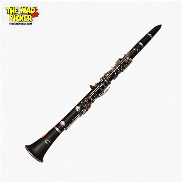 Millenium Winds Clarinet with Yamaha 4C Mouth Piece
