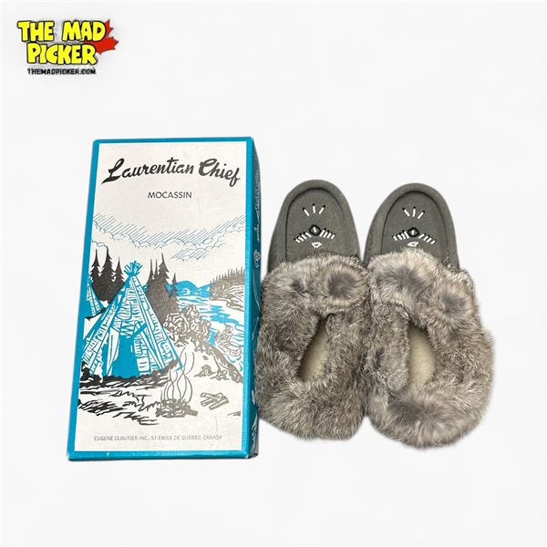 Laurentian Chief Women's Moccasin Slippers Charcoal Suede Rabbit Fur Trim Size 9 New