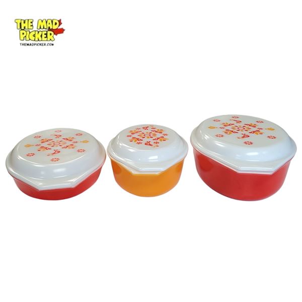 Vintage Pyrex Friendship Casserole Dishes 1.5 Qt & 2.5 Qt 1971-1974