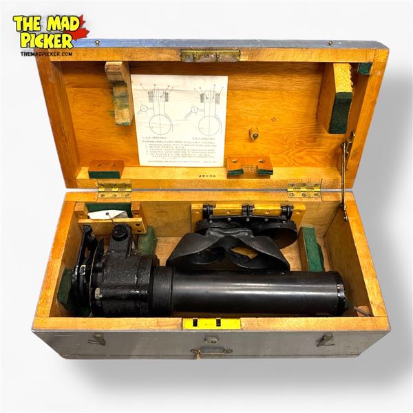 HMCS Stettler Kodak 7x50 Gun Sighting Telescope Patt.G.376 with original case, WWII Naval Optic