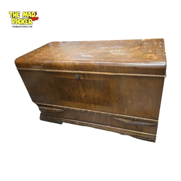 Honderich Red Seal Cedar Chest Circa 1920 Walnut Waterfall Top