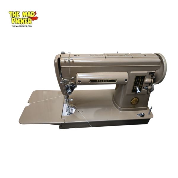 Singer Model 301A Sewing Machine NA317401 W/ Box & Accessories Mid-Century