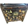 Image 3 : 20th-Century Chinese Black Lacquer Display Cabinet with Stone Inlays Chinoiserie Style
