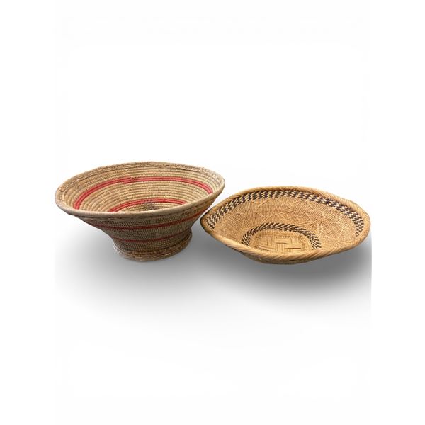 Two Handwoven Sweet Grass Baskets 11.5-Inch Diameter Natural Fiber