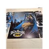 Image 4 : Batman Collection - 2 Figures, 6 Hot Wheels Batmobiles, Tin Sign Assortment