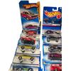 Image 5 : Hot Wheels Lot of 19 Sealed Assorted Cars and Trucks Diecast 1:64 Scale