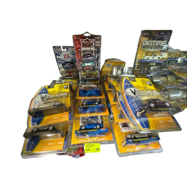 Lot of 15 Jada Toys Dub City, V-Dubs, Oldskool, M2, Maisto Ridez Diecast Cars in Package