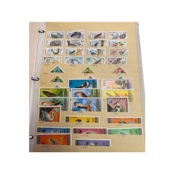 Collection of "Birds of The World" Stamps, Catalogued w/ Scott Numbering Index & Est. Values (Dated)