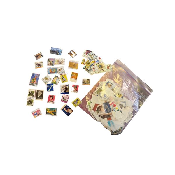 2.25 Oz. Bag of Australia and New Zealand Stamps * 22 Cents to 70 Cents * Used