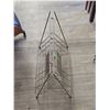 Image 3 : Mid Century Modern Gold Wire Record and Magazine Rack 19x11x17 Inches